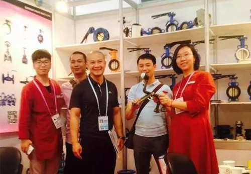 般德閥門參加展會團(tuán)隊